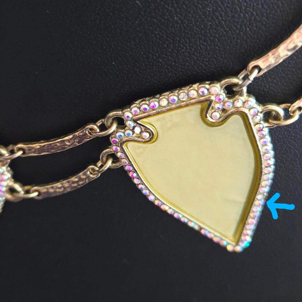 Katy Perry Iridescent Yellow Arrow Rhinestones Border Statement Prism Necklace - Picture 9 of 9